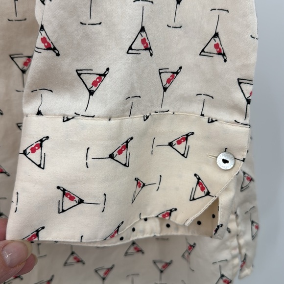 Foxcroft Martini Print Button down shirt-Size 16 - Picture 7 of 7